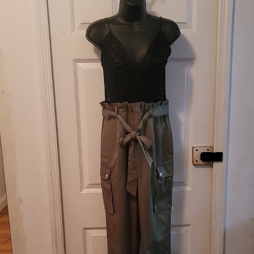**Fashion Nova Olive Wide-Leg Paperbag Cargo Pants with Tie Waist**